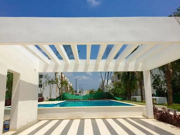 Casa Nueva Playa Del Carmen A 10 Min De La Playa Villa